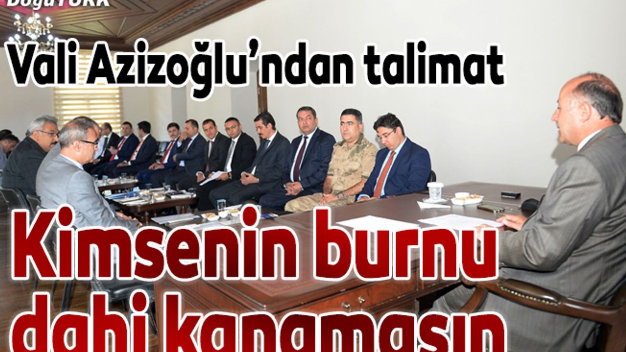 Tarihi Erzurum Kongre Binası'nda kaymakamlar toplantısı