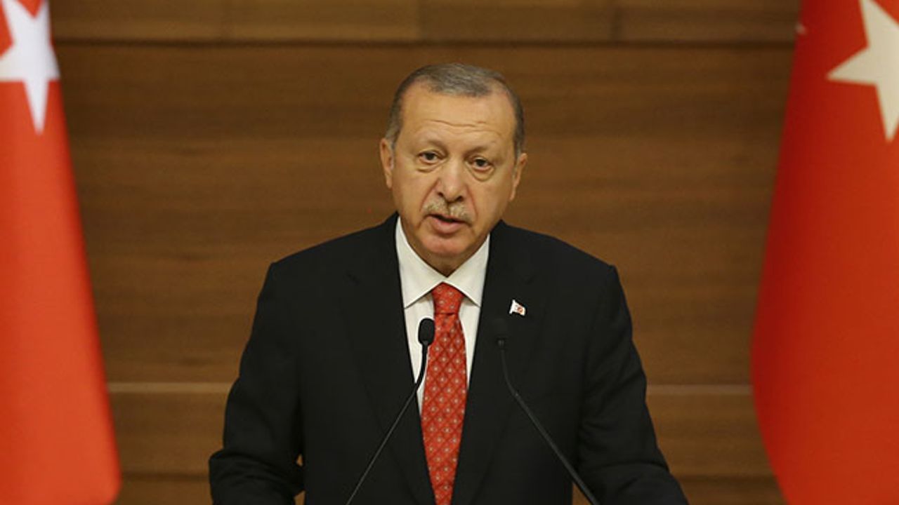 AK Parti'de adayların kaderini beş soru belirleyecek!