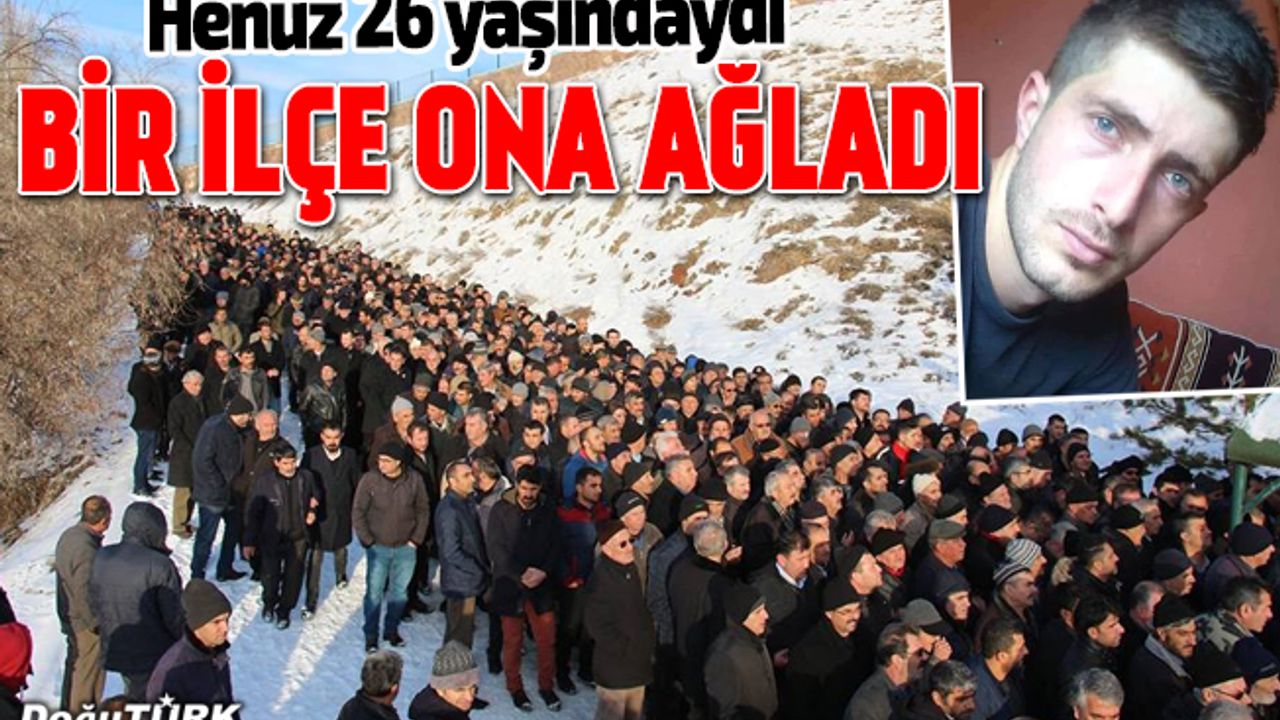 İlçe ona ağladı, cemaat camii avlusuna sığmadı
