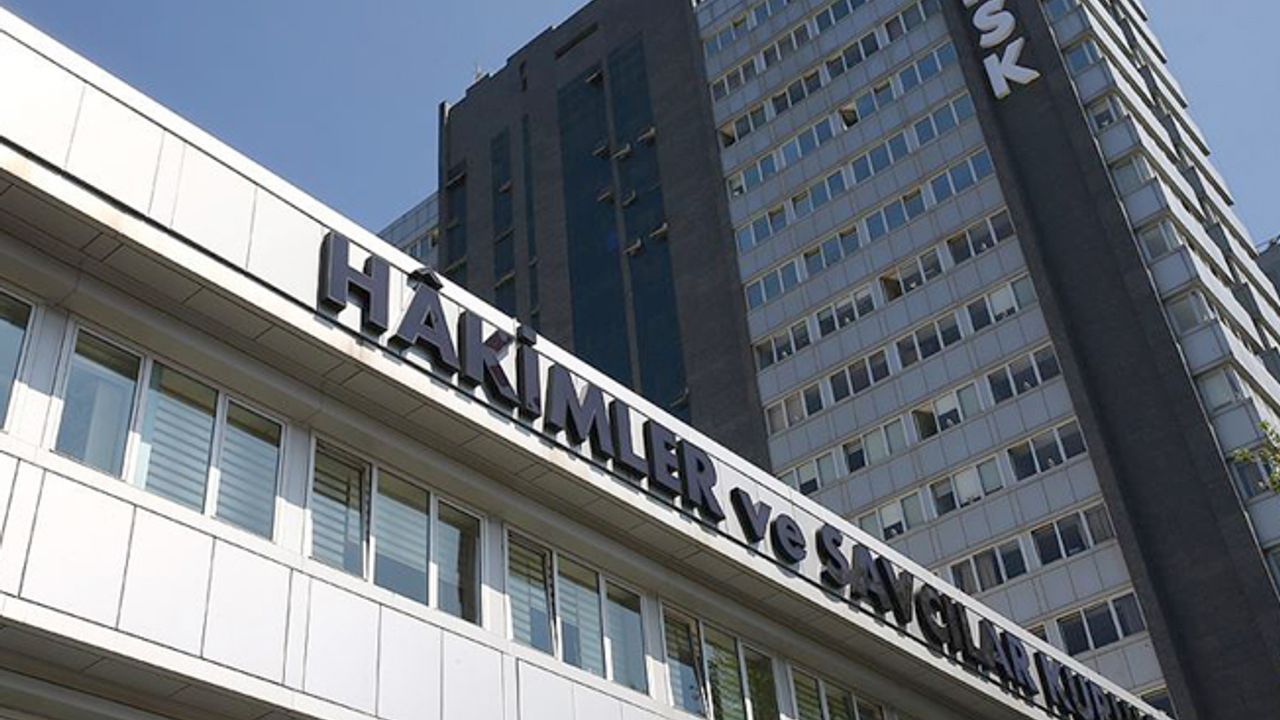 3 bin 722 hakim ve savcının görev yeri değişti
