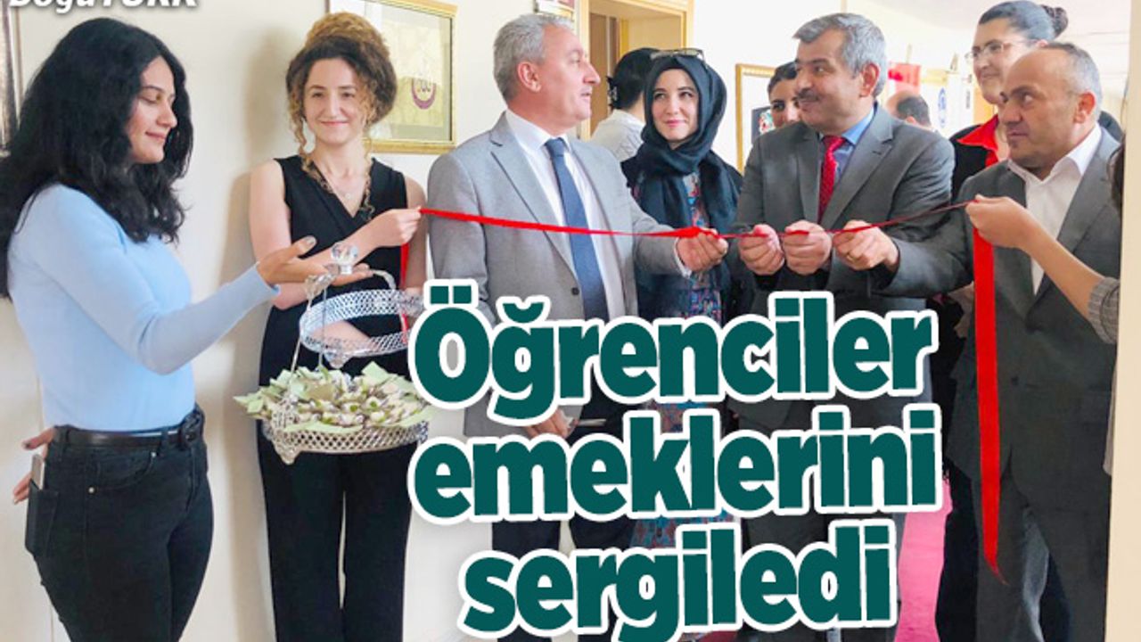 Öğrencilerin göz nuru el emekleri sergilendi
