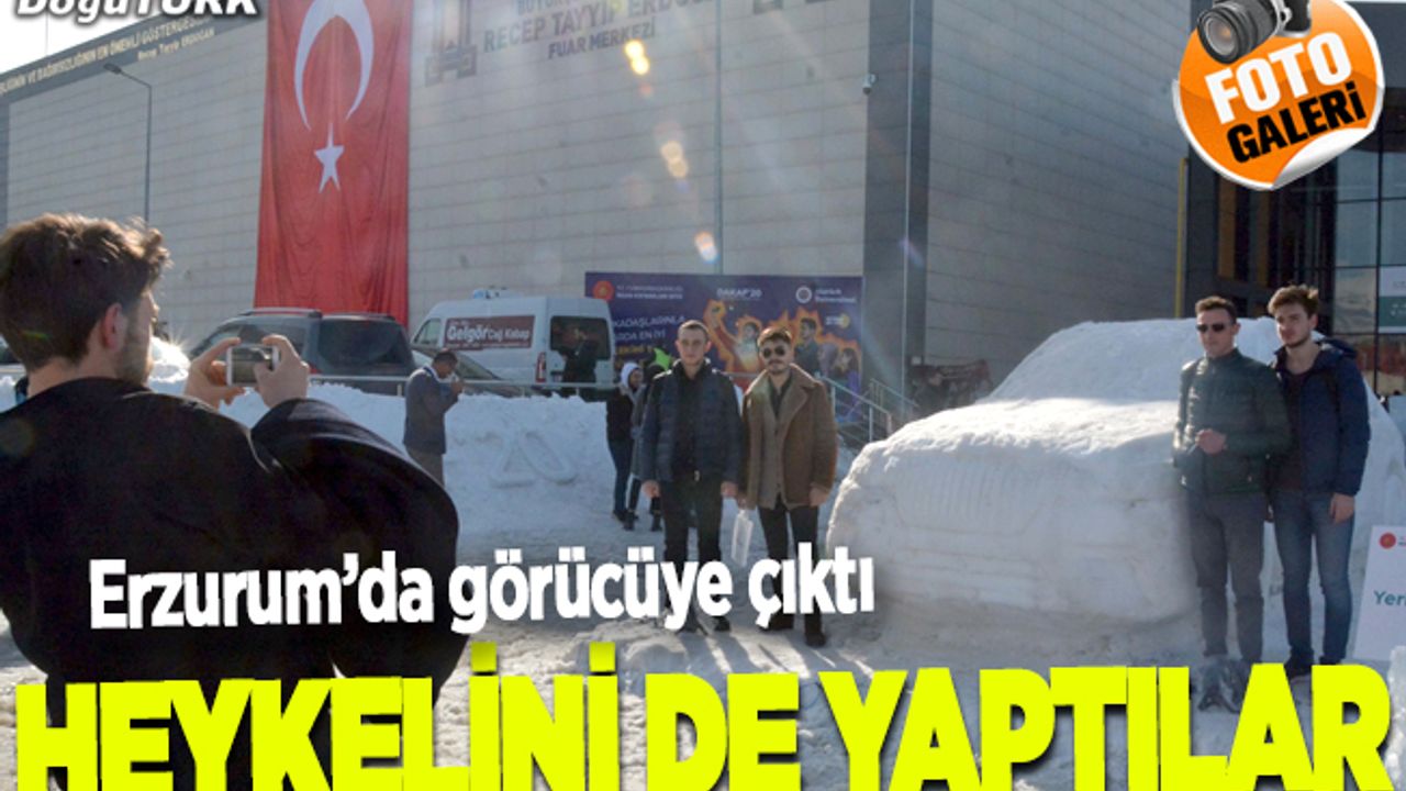 Erzurum'da Türkiye'nin otomobilinin kardan heykelini yaptılar