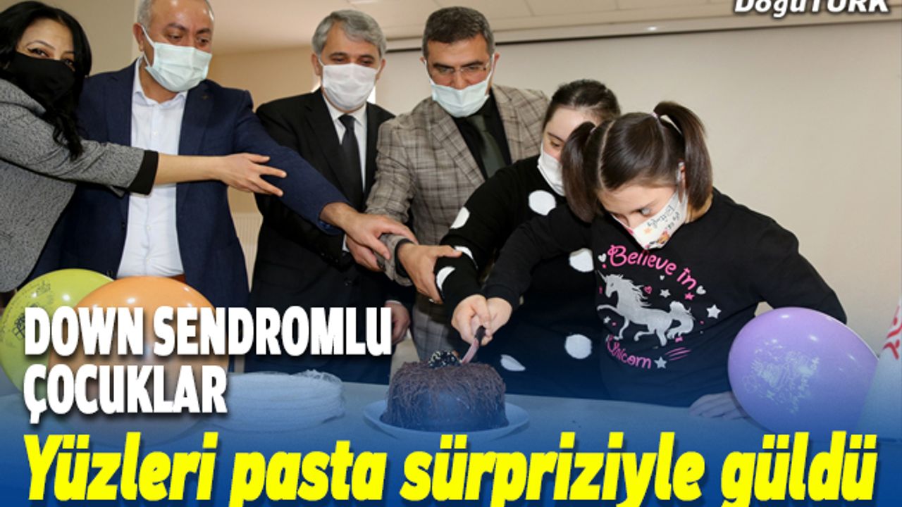 Erzurum'da down sendromlu çocukların yüzü pastalı sürprizle güldü