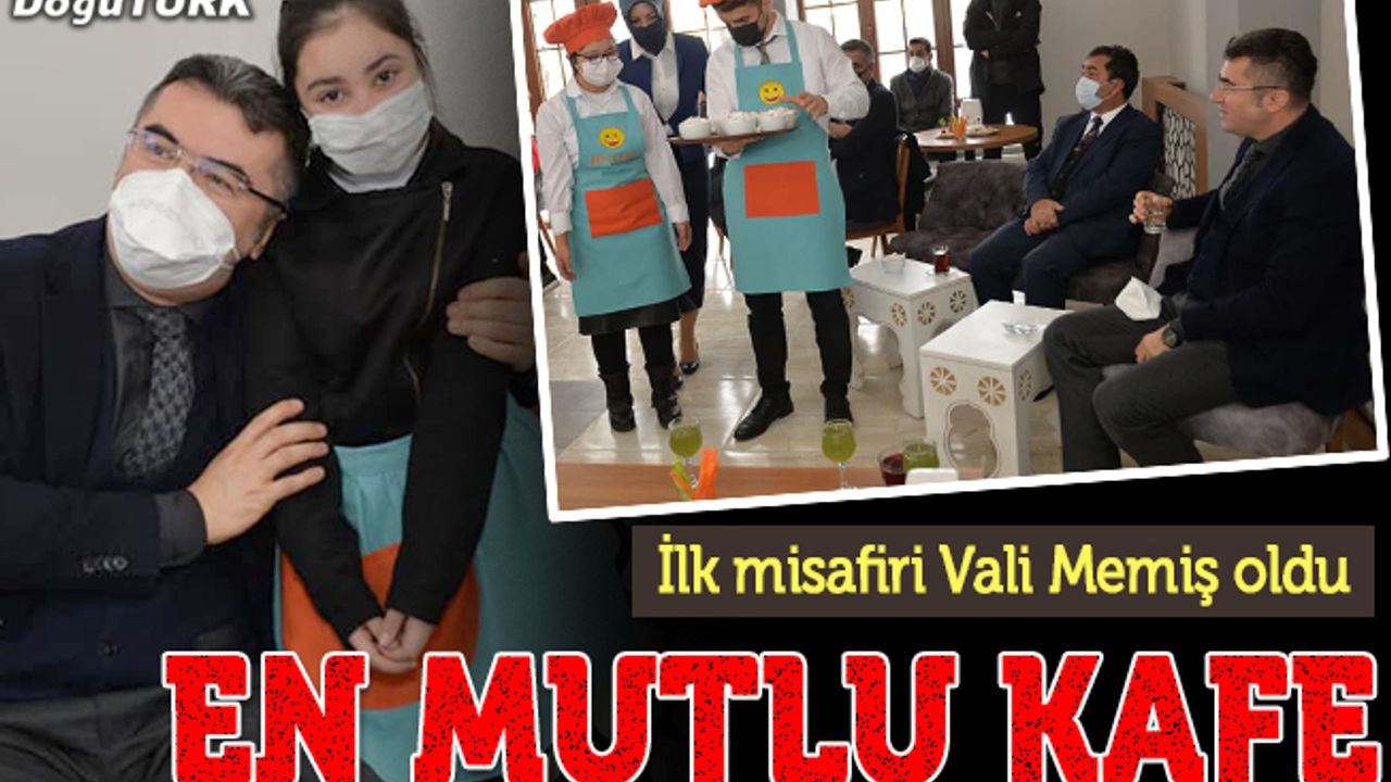 'Mutlu Kafe'nin ilk misafiri Vali Memiş oldu