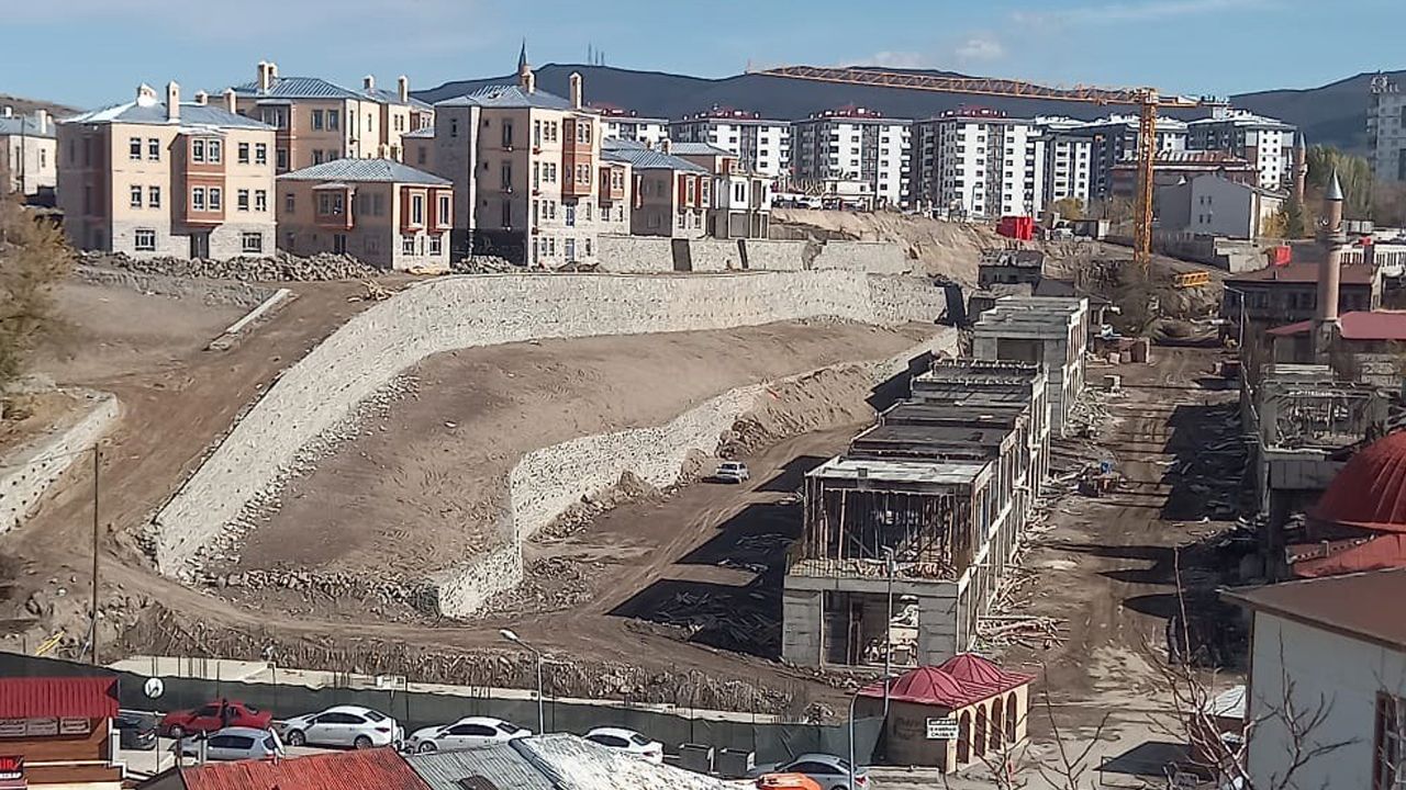 Hacıcuma’da şimdilik görüntü var, ses yok!