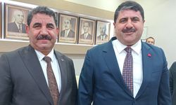 Komşu kankalar! Görenler kardeş sanıyor...
