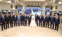 Ünlü Cerrah Prof. Dr. Atmaca’nın mutlu günü