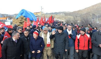 ERZURUM’DA ALLAHUEKBER ŞEHİTLERİ ANILDI