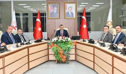 Vali Mustafa Çiftçi’den başarı belgesi