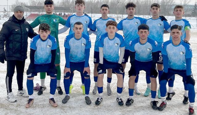 U16’ların bileği bükülmüyor