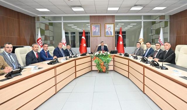 Vali Mustafa Çiftçi’den başarı belgesi