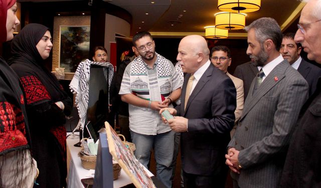 Basın Şeref Ödülü Filistinli şehit gazetecilere...