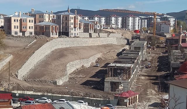 Hacıcuma’da şimdilik görüntü var, ses yok!