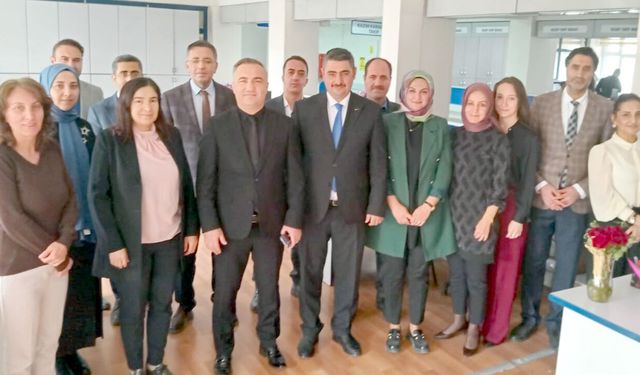 Bir vergi dairemiz daha oldu; Bayan müdür tarihe geçti