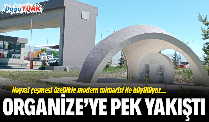 Hayrat çeşmesi özellikle modern mimarisi ile büyülüyor